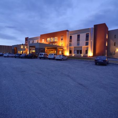 Casino Hotel Fuente Mayor, a espera de inaugurar espacio comercial y hotel