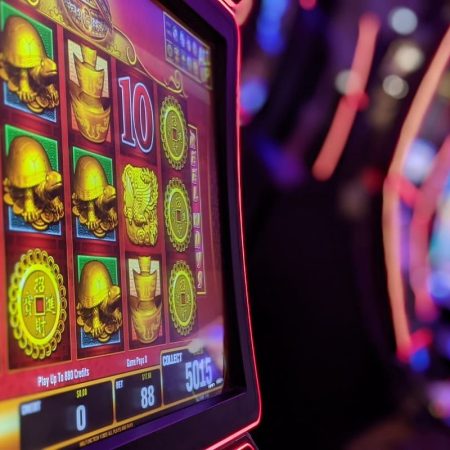 La historia de las máquinas tragamonedas en Chile