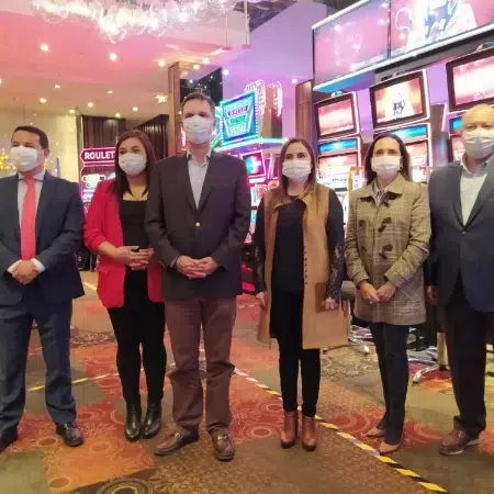 Presidentes de Coljuegos y Fecoljuegos recorrieron casinos en la capital