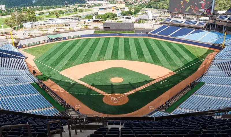 Estadio Monumental Simón Bolívar: beisbol y casino en un mismo lugar