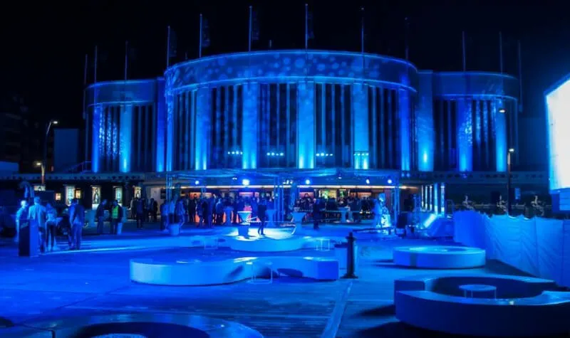 Juego en plena playa belga