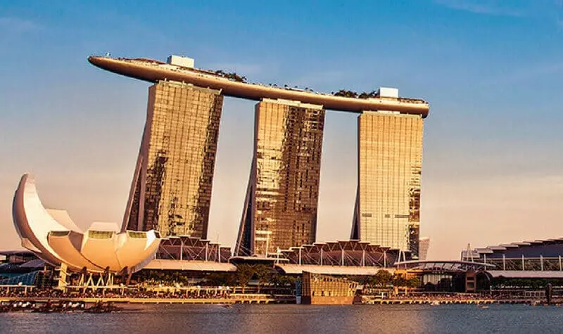 Fachada del Marina Bay Casino