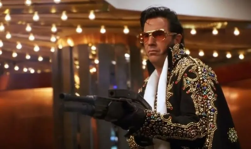 Dos maleantes dispuestos a todo por el oro