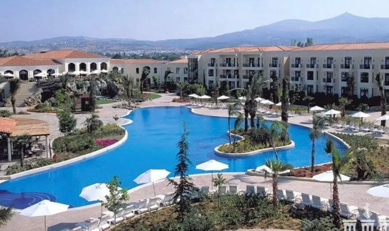 Jardines del Regency Casino