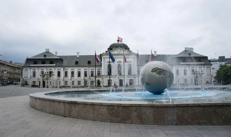 Alrededores del Banco Casino