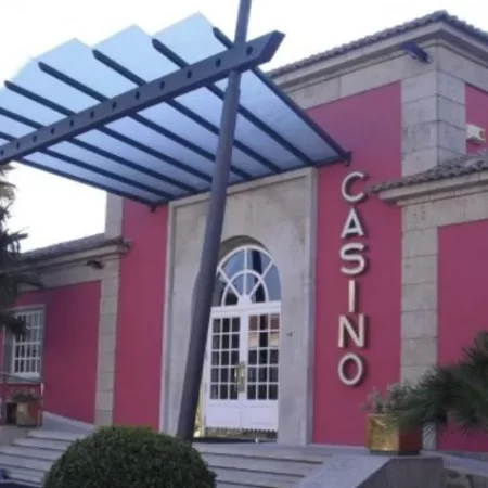 El casino gallego del paraje turístico de La Toja